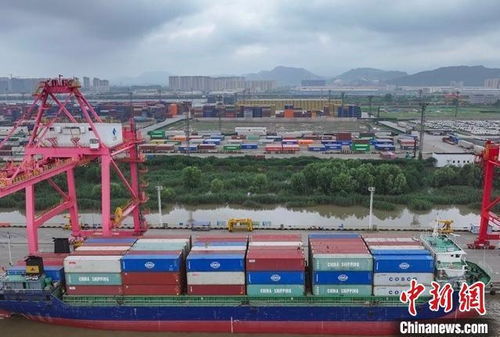 錨定現(xiàn)代化改革再深化，南京構(gòu)建跨境新生態(tài)助力中國(guó)企業(yè)“云上出?！? />
</a>
<span><a href=