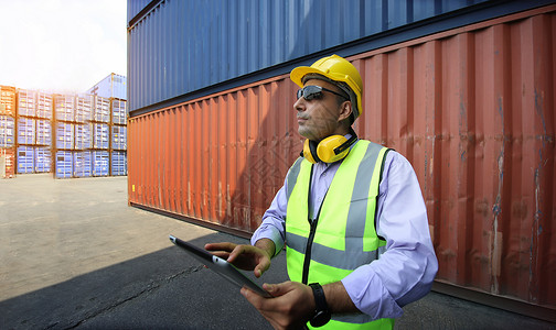 帽子中的兔子 一窺貨物進(jìn)出口的奇幻與實(shí)益